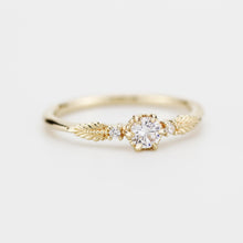 Load image into Gallery viewer, Vintage Style Round Diamond Engagement Ring, Simple Three Stone Design in 18k Solid Gold with Natural Diamonds