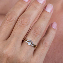 Load image into Gallery viewer, Engagement Ring, Cluster Engagement Ring, Diamond Cluster Ring, Gold Diamond Cluster Ring, Diamond Crown Ring, white diamonds ring - NOOI JEWELRY