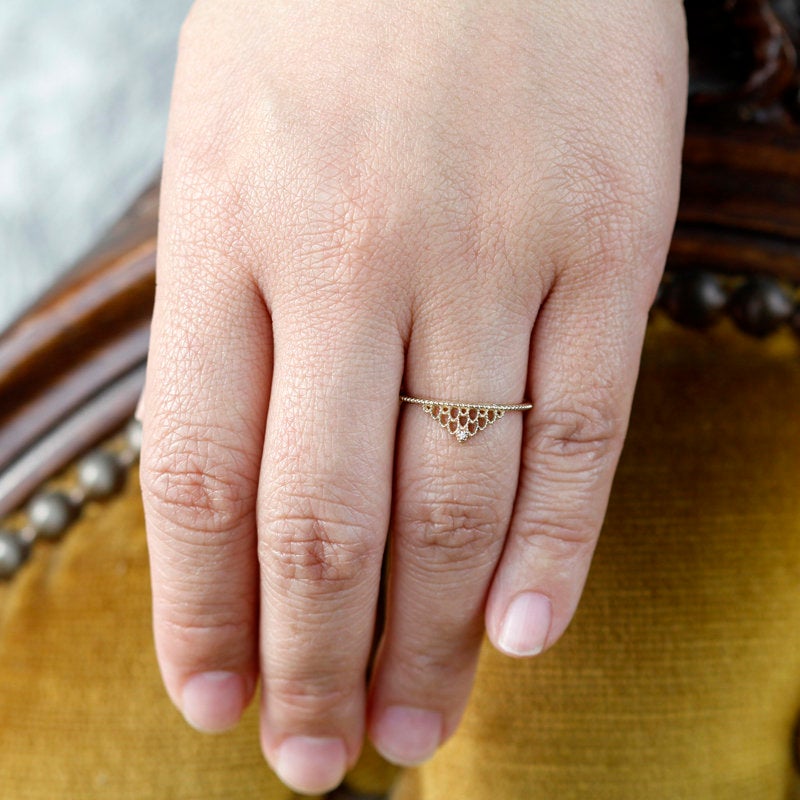 filigree wedding band with diamond - NOOI JEWELRY