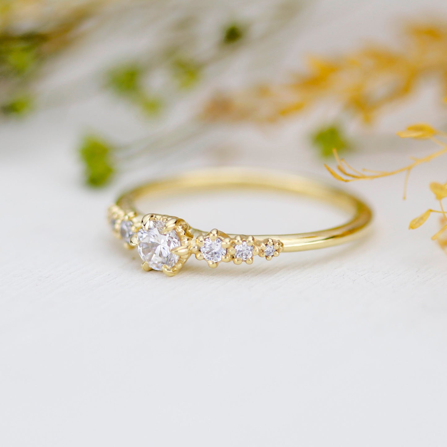 Diamond engagement ring, classic ring diamond, delicate diamond ring | R 359WD