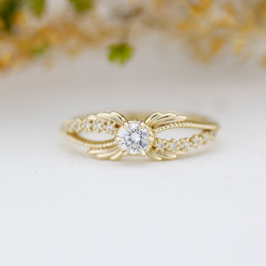 Gold ring with diamonds, Crossover Ring, 18k diamond engagement ring, modern ring, vintage style ring