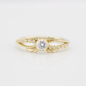 Gold ring with diamonds, Crossover Ring, 18k diamond engagement ring, modern ring, vintage style ring