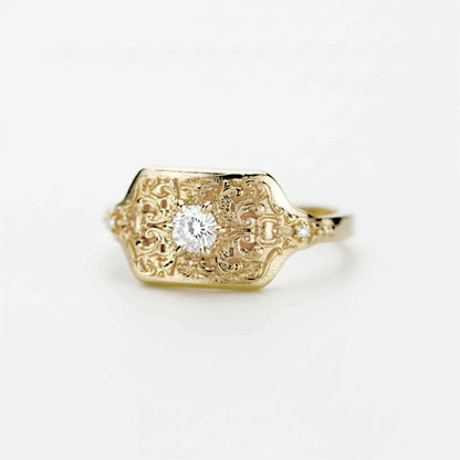 Vintage Scrollwork Signet Ring in 18K Yellow Gold | Unisex