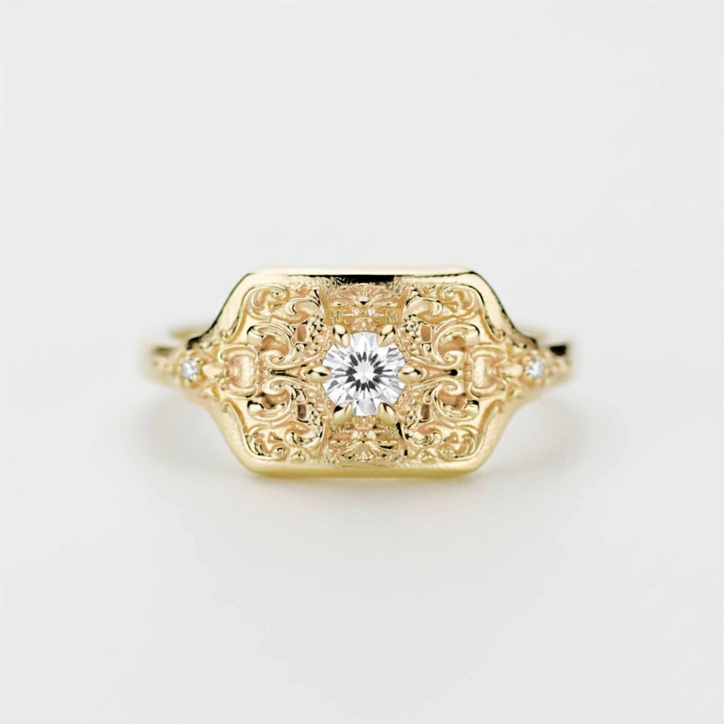 Vintage Scrollwork Signet Ring in 18K Yellow Gold | Unisex