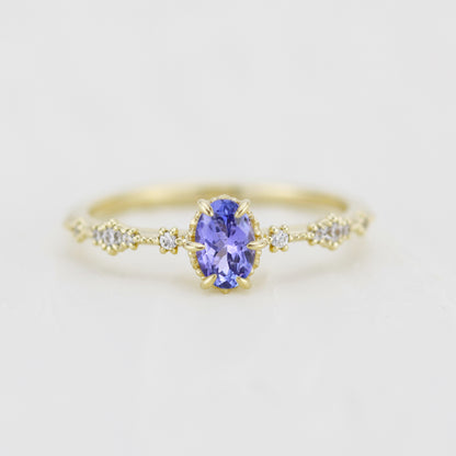 0.5 Ct Oval Tanzanite Vintage Lace Diamond Engagement Ring 18K Gold