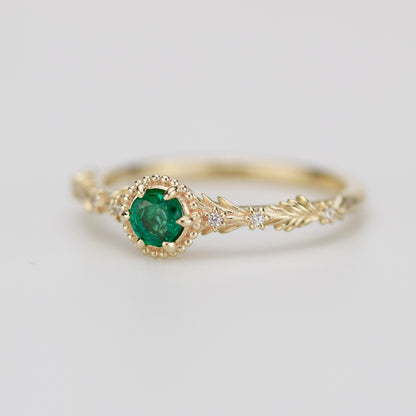 Emerald Ring with Leaves and Diamonds in 18k Gold - Round Rosmaris 4