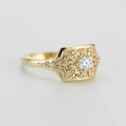 Vintage Scrollwork Signet Ring in 18K Yellow Gold | Unisex