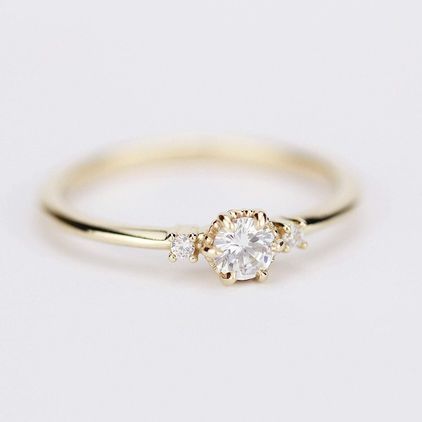 Diamond ring | engagement ring white diamond R 252 | 0.3 Ct. - NOOI JEWELRY