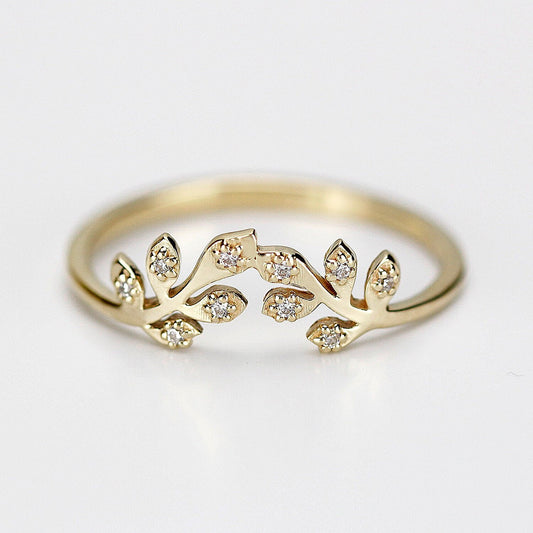 Dainty leaf ring, Leaf ring, small leaves wedding band, organic wedding band, leaf twig ring, twig ring, gold vine ring