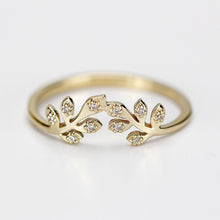 Load image into Gallery viewer, Dainty leaf ring, Leaf ring, small leaves wedding band, organic wedding band, leaf twig ring, twig ring, gold vine ring