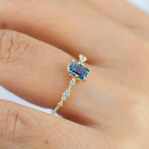 Unique engagement ring London blue topaz 6x4 | R326LBT - NOOI JEWELRY