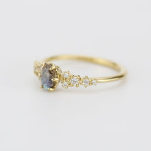Load image into Gallery viewer, Oval Labradorite and Diamond engagement ring, Gold ring Labradorite, 18k gold ring, simple diamond ring