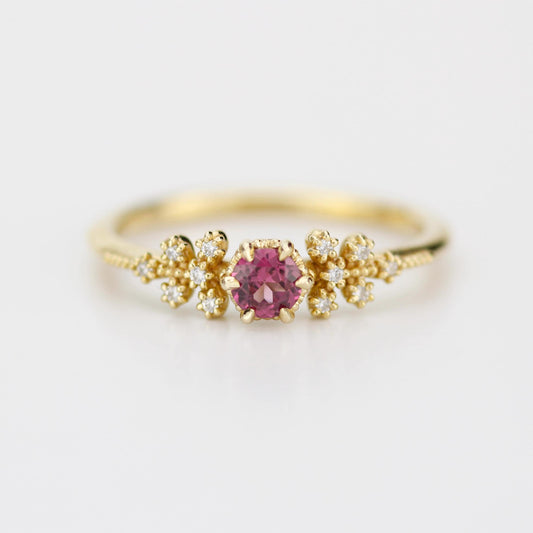 18k gold engagement ring garnet, Round garnet ring, vintage milgrain round cut garnet engagement ring, gold ring delicate
