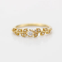 Load image into Gallery viewer, Nature inspired engagement ring, vintage style engagement ring, vintage style ring, art nouveau ring