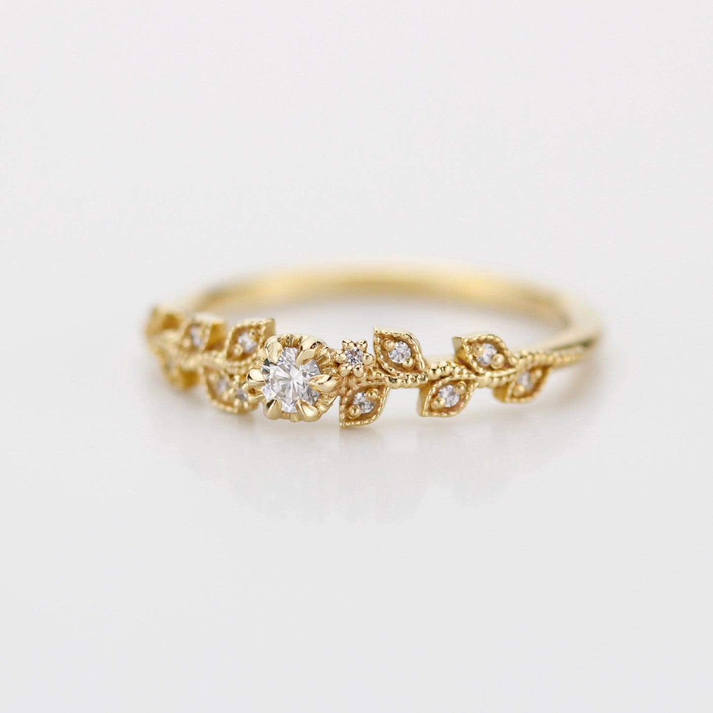 Nature inspired engagement ring, vintage style engagement ring, vintage style ring, art nouveau ring