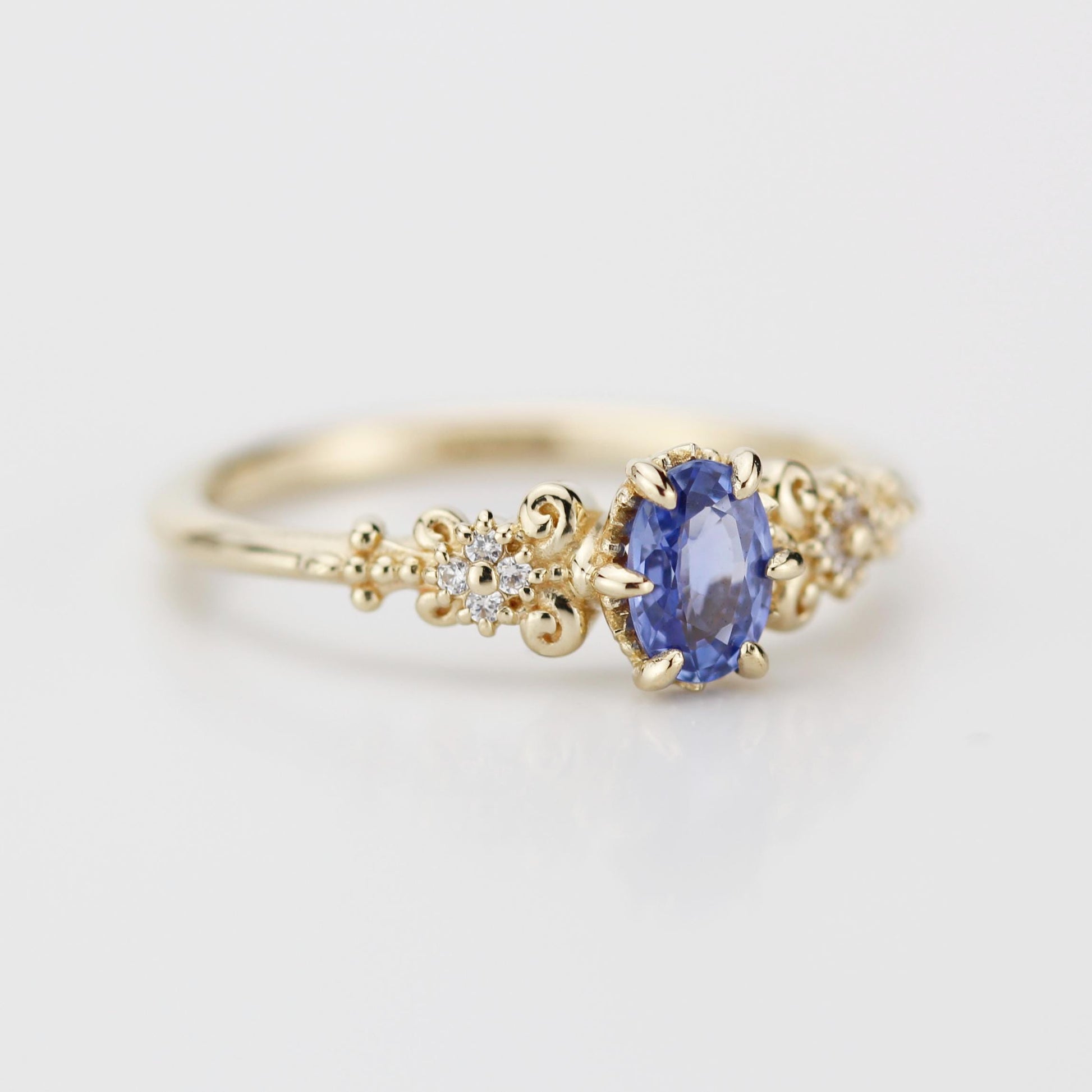 Oval blue sapphire and diamond engagement ring, vintage style engagement ring 18k gold
