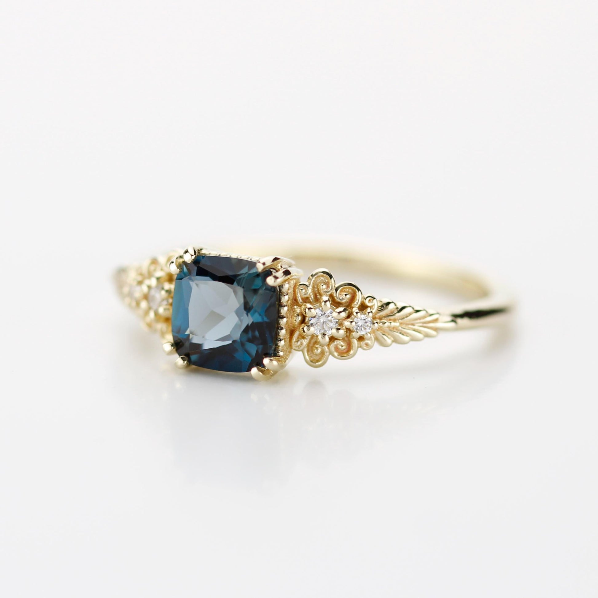 Vintage 18K Gold Cushion Cut Ring, Antique Filigree Engagement Ring with Natural London blue topaz and Diamonds, Elegant Heirloom Jewelry