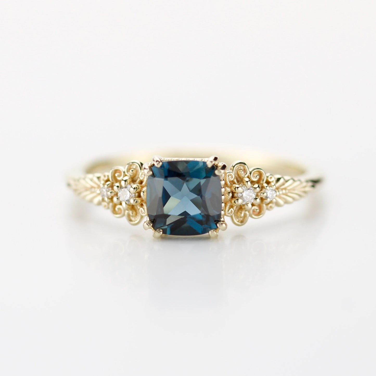 Vintage 18K Gold Cushion Cut Ring, Antique Filigree Engagement Ring with Natural London blue topaz and Diamonds, Elegant Heirloom Jewelry