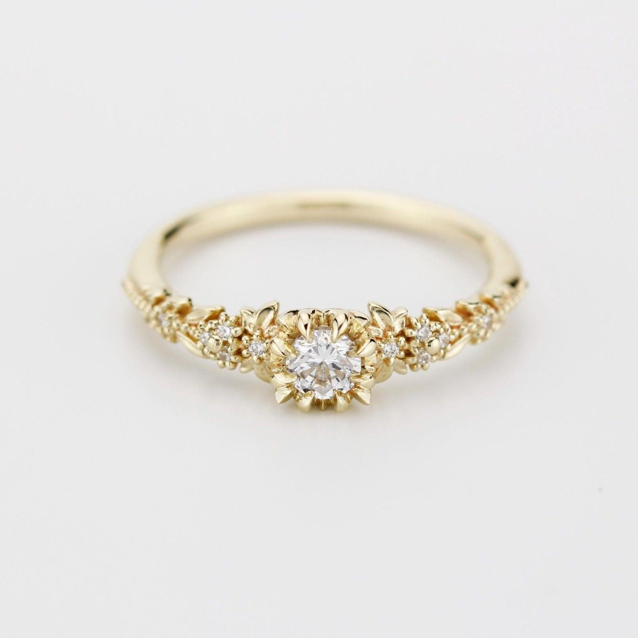 Awen Ring - 18k Gold Floral Engagement Ring (0.25ct)