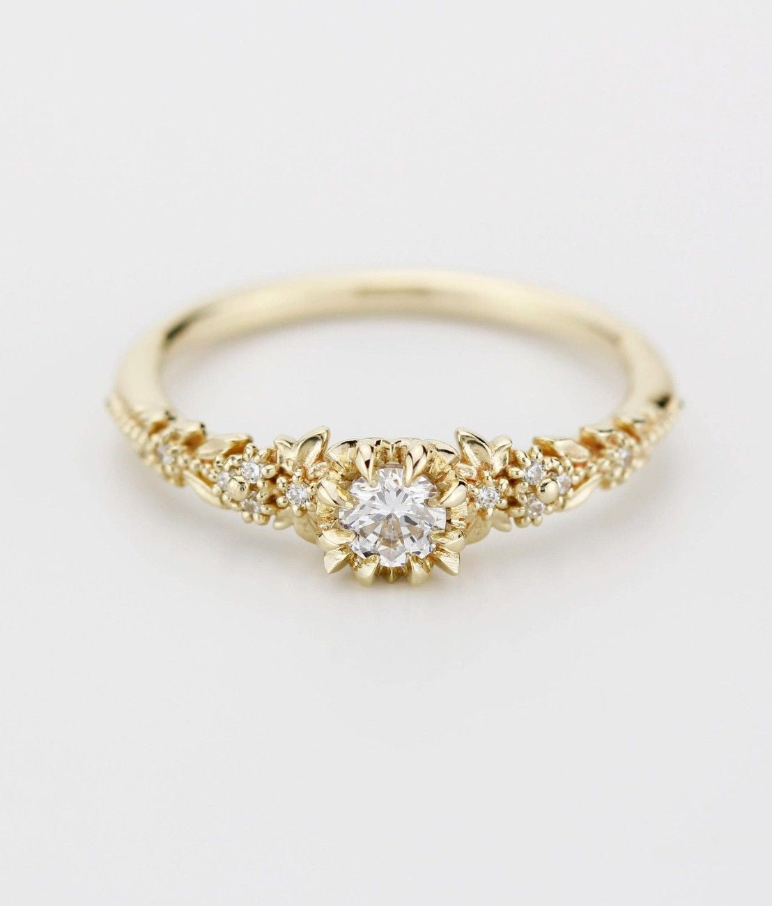 Awen Ring - 18k Gold Floral Engagement Ring (0.25ct)