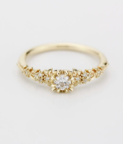 Awen Ring - 18k Gold Floral Engagement Ring (0.25ct)