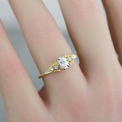 Vintage-Inspired 18K Gold Moissanite Engagement Ring | 6x4mm Oval Certificated Moissanite | Nature-Inspired Leaf Band | Handmade Ring