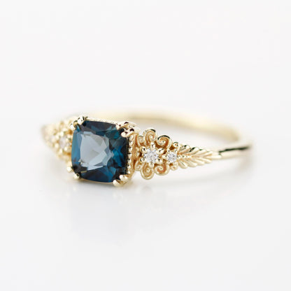 Vintage 18K Gold Cushion Cut Ring, Antique Filigree Engagement Ring with Natural London blue topaz and Diamonds, Elegant Heirloom Jewelry