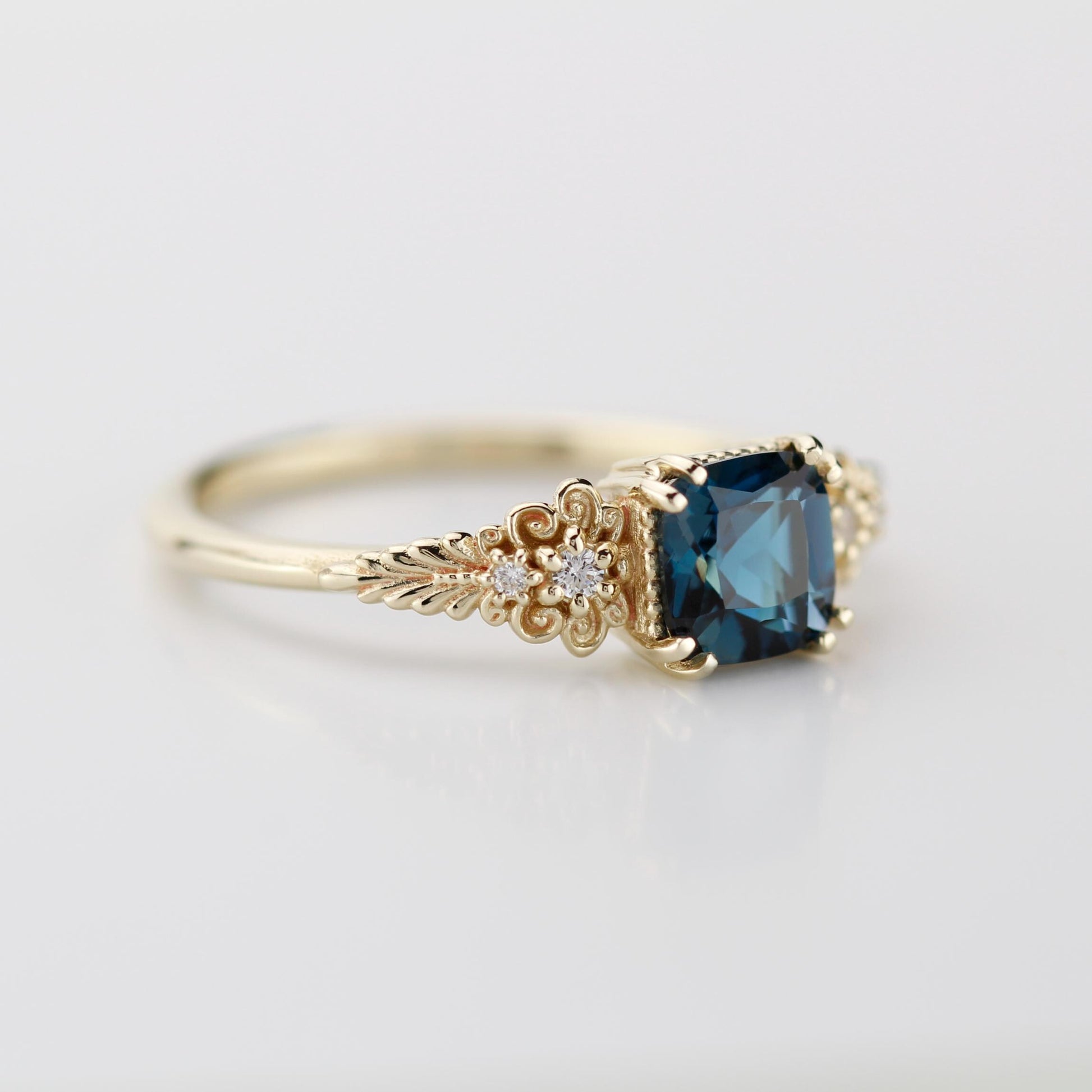 Vintage 18K Gold Cushion Cut Ring, Antique Filigree Engagement Ring with Natural London blue topaz and Diamonds, Elegant Heirloom Jewelry