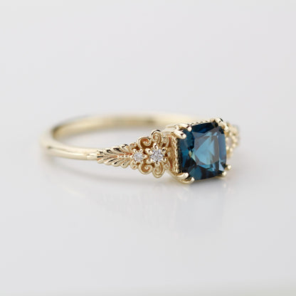 Vintage 18K Gold Cushion Cut Ring, Antique Filigree Engagement Ring with Natural London blue topaz and Diamonds, Elegant Heirloom Jewelry