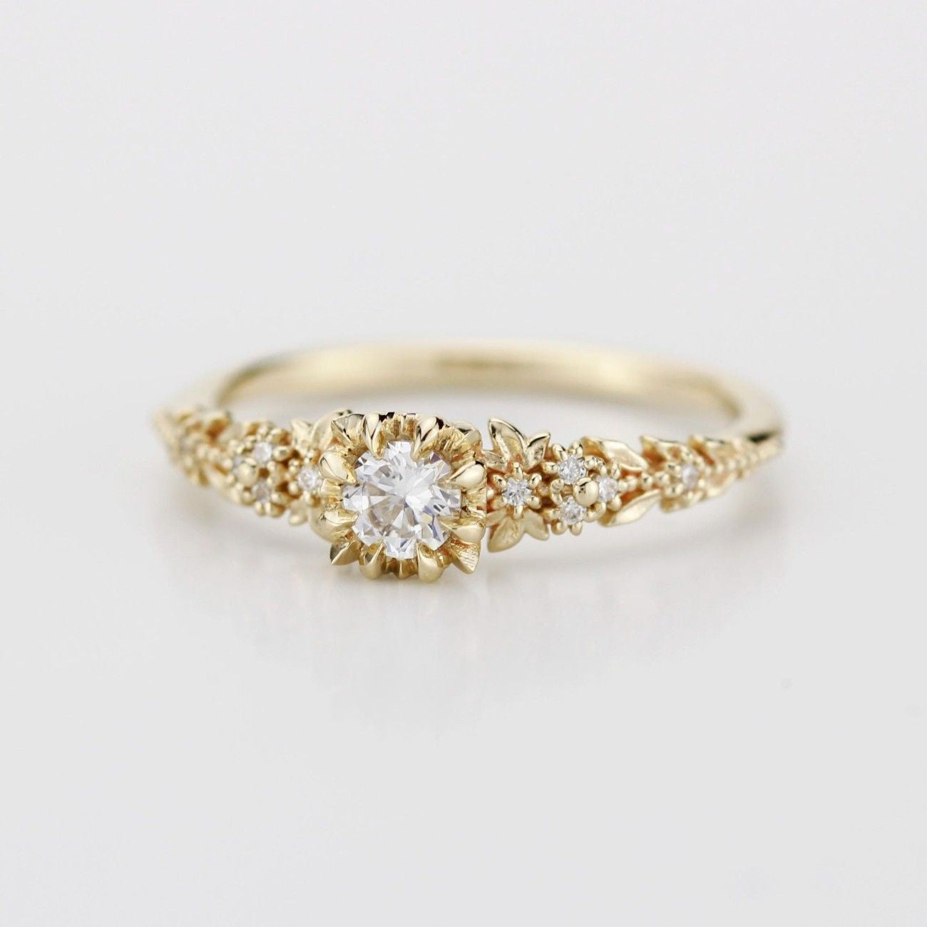 Awen Ring - 18k Gold Floral Engagement Ring (0.25ct)