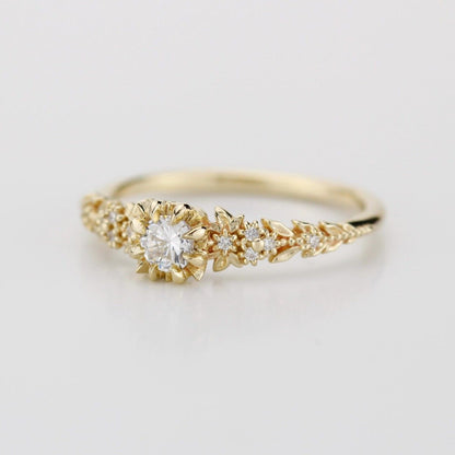 Awen Ring - 18k Gold Floral Engagement Ring (0.25ct)
