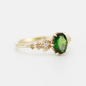 Vintage Floral Engagement Ring – Natural Chrome Diopside Oval Gem with Diamonds – 18K Solid Gold Handmade Ring