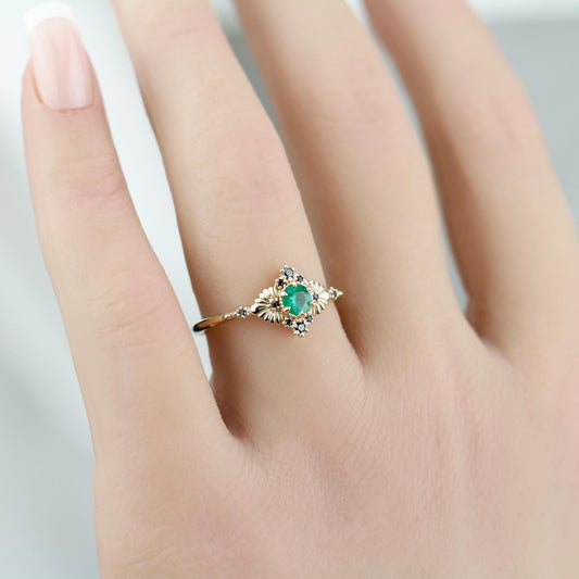 Vintage-Inspired Natural Emerald and Black Diamond Ring in 18k Solid Gold – Art Deco Engagement or Heirloom Statement Ring
