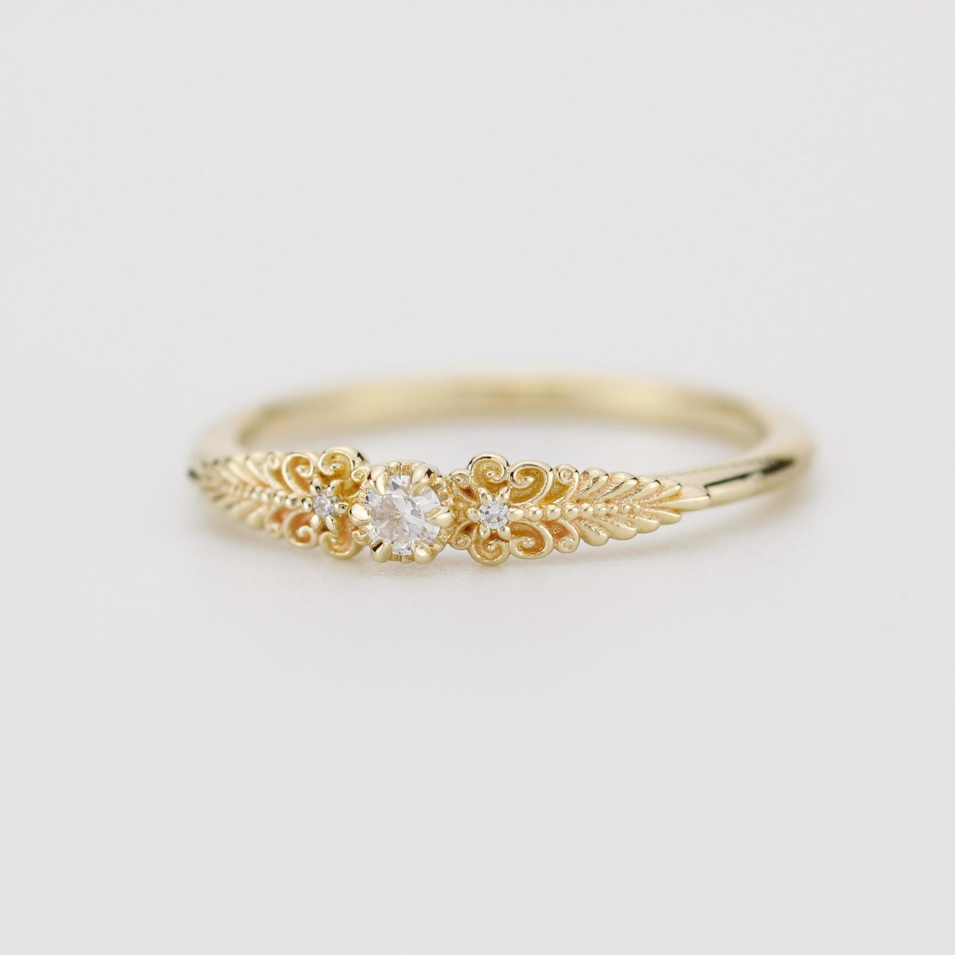 Vintage-Inspired Handmade 18k Gold Diamond Ring | Unique Anniversary Gift with Scrolls and Leaves | Custom Engagement Jewelry