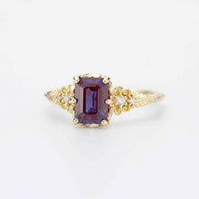 Charger l&#39;image dans la galerie, Alexandrite Diamond Ring 18K Gold Floral Engagement Ring Handmade Italian Heirloom Jewelry
