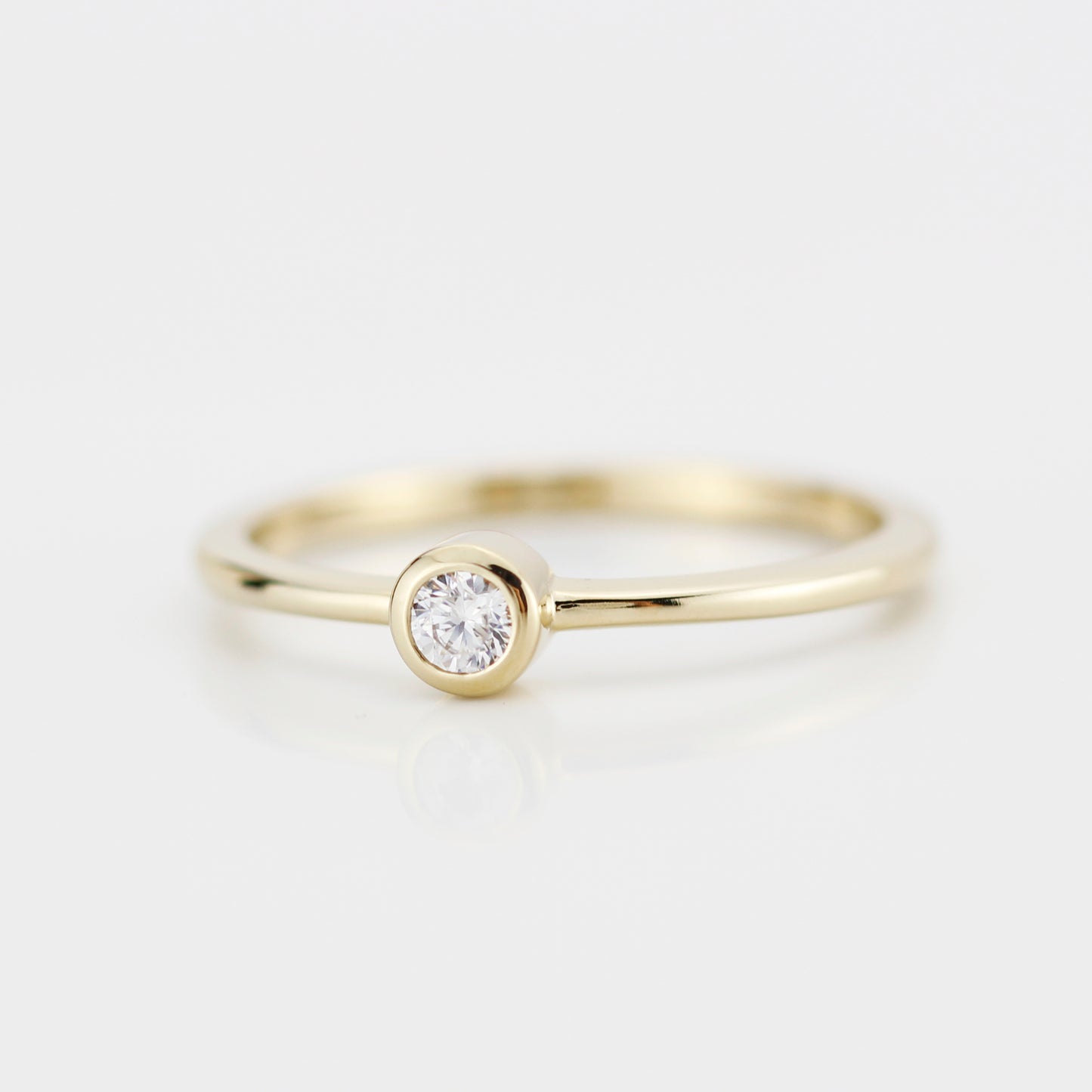 Round bezel set engagement ring | 3mm  bezel set engagement ring round R149 - NOOI JEWELRY
