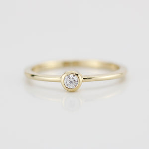 Round bezel set engagement ring | 3mm  bezel set engagement ring round R149 - NOOI JEWELRY