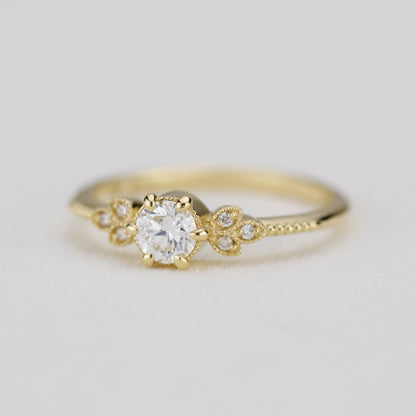 18k Gold Round Diamond Art Deco Engagement Ring | GIA Certified 0.30ct