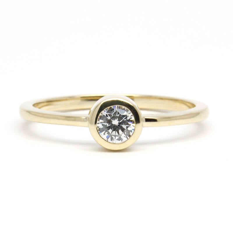 Solitaire engagement ring round simple | Bezel setting diamond engagement ring - NOOI JEWELRY