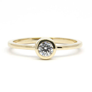 Solitaire engagement ring round simple | Bezel setting diamond engagement ring - NOOI JEWELRY