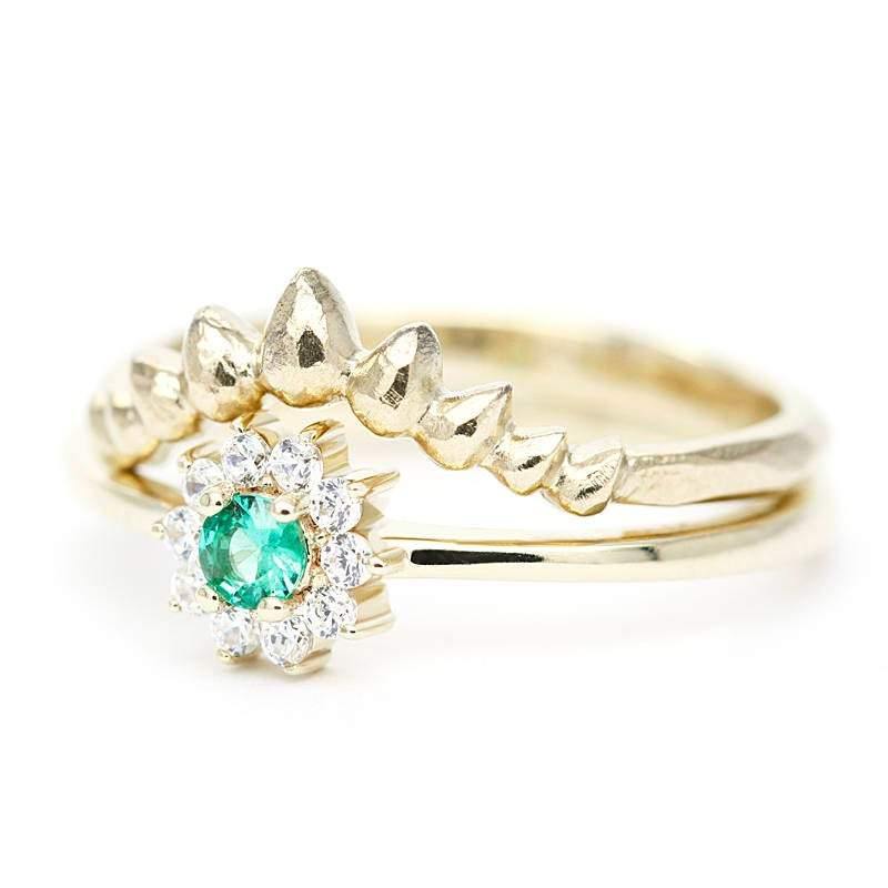 Cluster Engagement Ring Curved Engagement Ring,Engagement Ring, Curved Engagement Ring,Wedding Emerald Set, Delicate Ring,Chevron Ring - NOOI JEWELRY