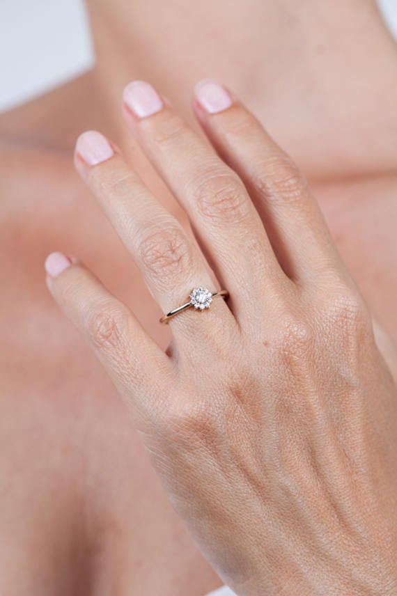 Round diamond halo engagement ring simple | Round engagement ring with halo vintage unique - NOOI JEWELRY