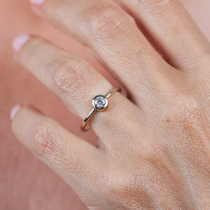 Solitaire engagement ring round simple | Bezel setting diamond engagement ring - NOOI JEWELRY