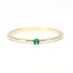 Emerald Ring 18K Gold Emerald Ring, May Birthstone Ring, Delicate Gold Ring Dainty Ring - NOOI JEWELRY