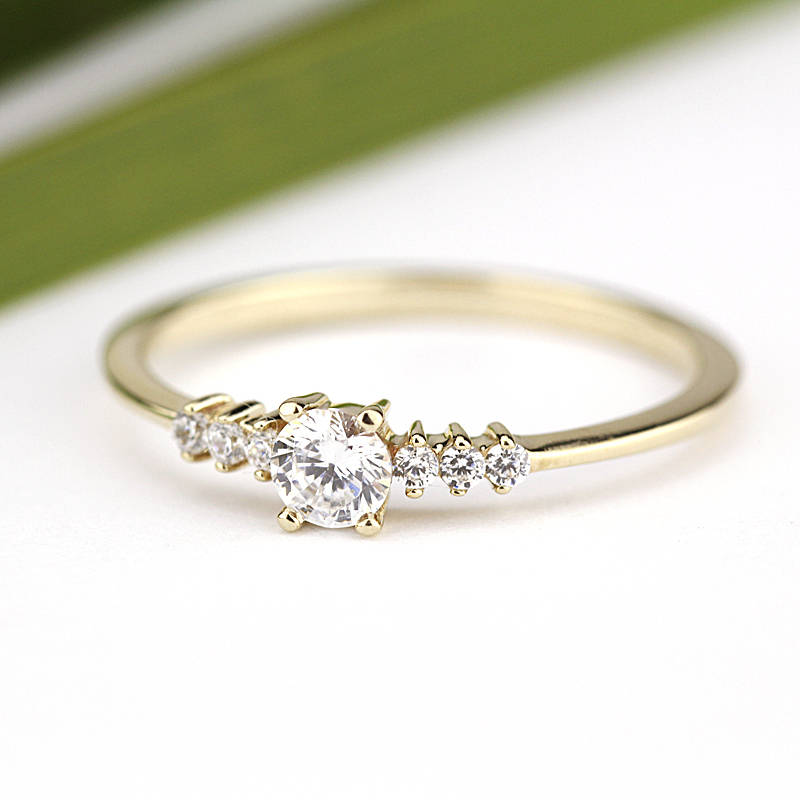 Round diamond engagement ring side stones thin band | Diamond rings modern simple - NOOI JEWELRY