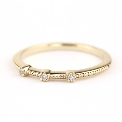 Three stones wedding band simple | Filigree wedding band - NOOI JEWELRY