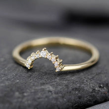 Load image into Gallery viewer, engagement ring, cluster ring, minimal ring, white diamonds, wedding ring diamonds, white topaz ring, oval engagement ring, delicate ring - NOOI JEWELRY