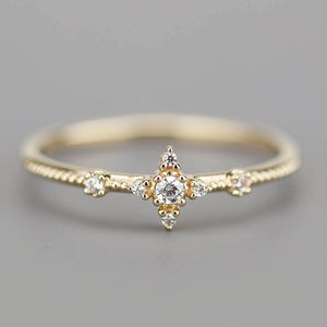 Diamond cluster engagement ring | Delicate engagement ring - NOOI JEWELRY