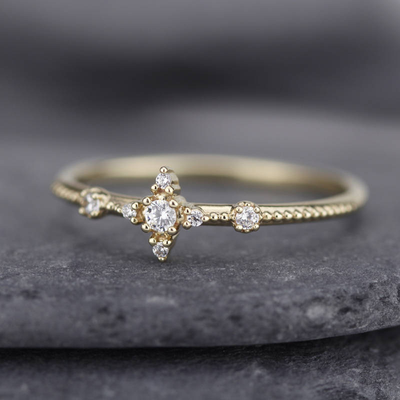 Diamond cluster engagement ring | Delicate engagement ring - NOOI JEWELRY