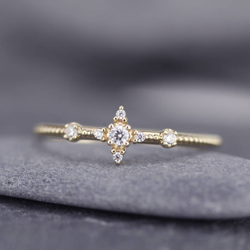 Diamond cluster engagement ring | Delicate engagement ring - NOOI JEWELRY